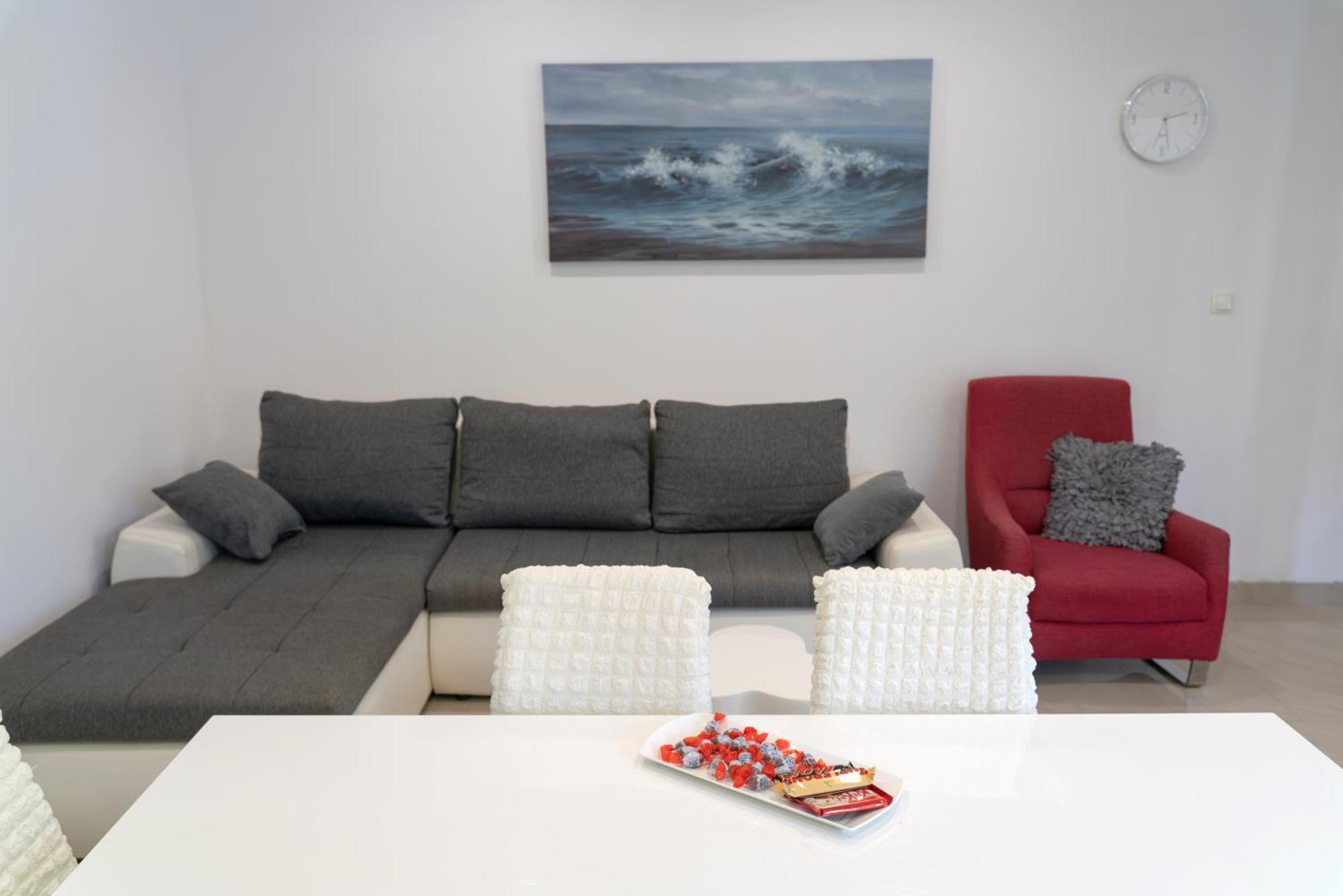 Apartments Srdanovic Omiš Εξωτερικό φωτογραφία